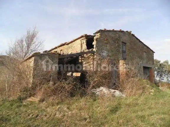 Rustico - Casale in vendita a Montecatini Val di Cecina