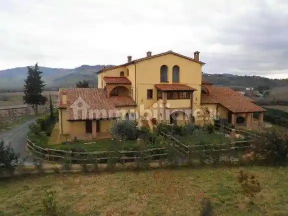 Appartamento in vendita a Montecatini Val di Cecina