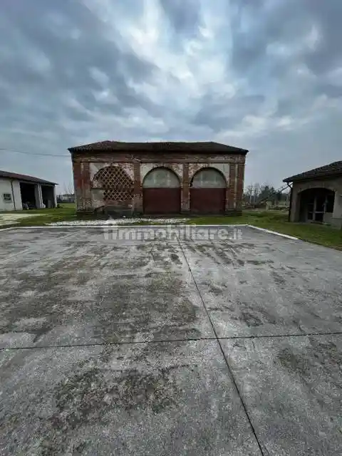 Casa indipendente in vendita a Suzzara