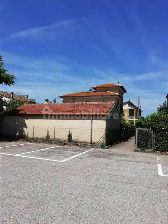 Villa in vendita a Motteggiana