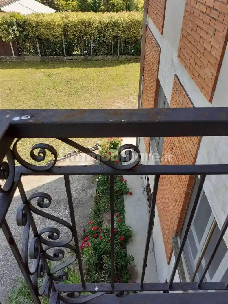 Rustico - Casale in vendita a Rodigo