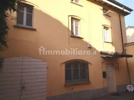 Casa indipendente in vendita a Stradella