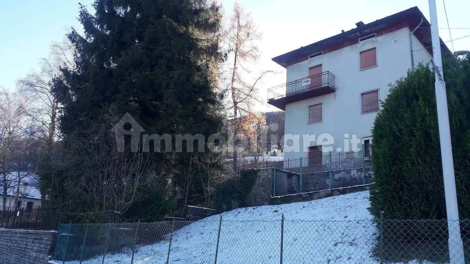 Casa indipendente in vendita a Costa Valle Imagna