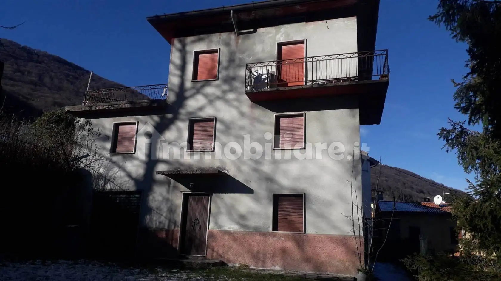 Terratetto unifamiliare 170 m², da ristrutturare, Centro, Costa Valle Imagna - foto 4