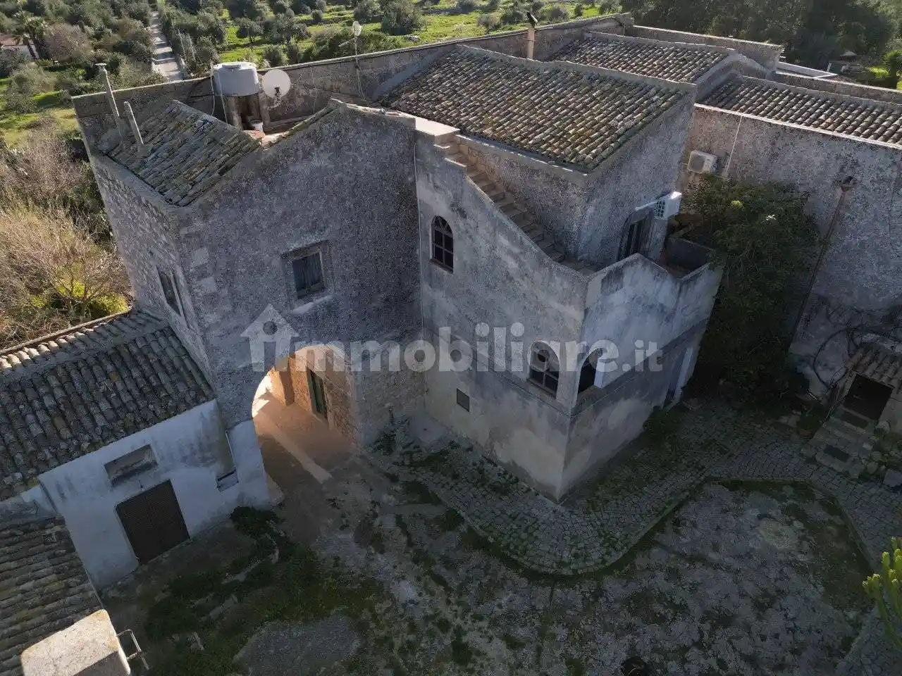 Casale Strada Statale Sud Occidentale Sicula, Musebbi I, Modica - foto 4