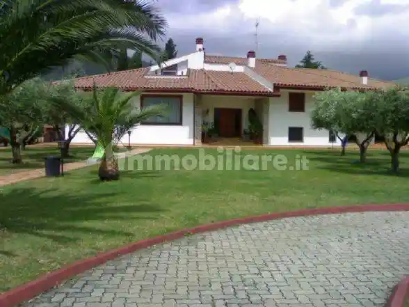 Villa in vendita a Monte San Biagio