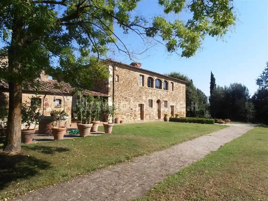 Rustico - Casale in vendita a Trequanda