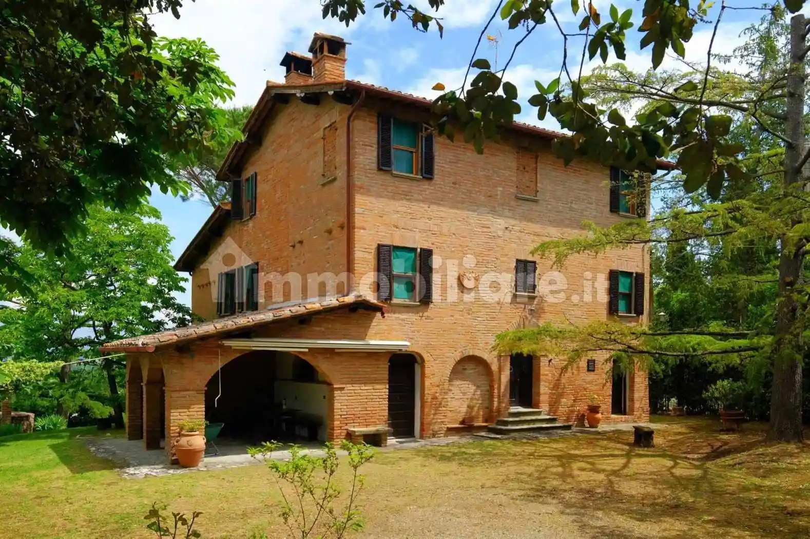Rustico - Casale in vendita a Foiano della Chiana