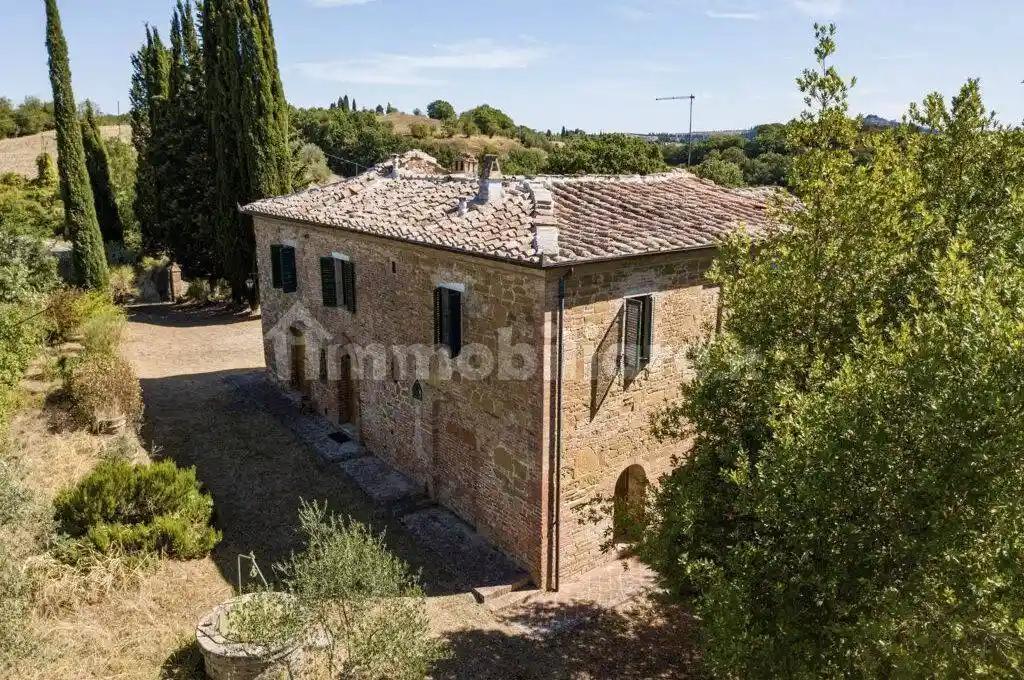 Rustico - Casale in vendita a Asciano