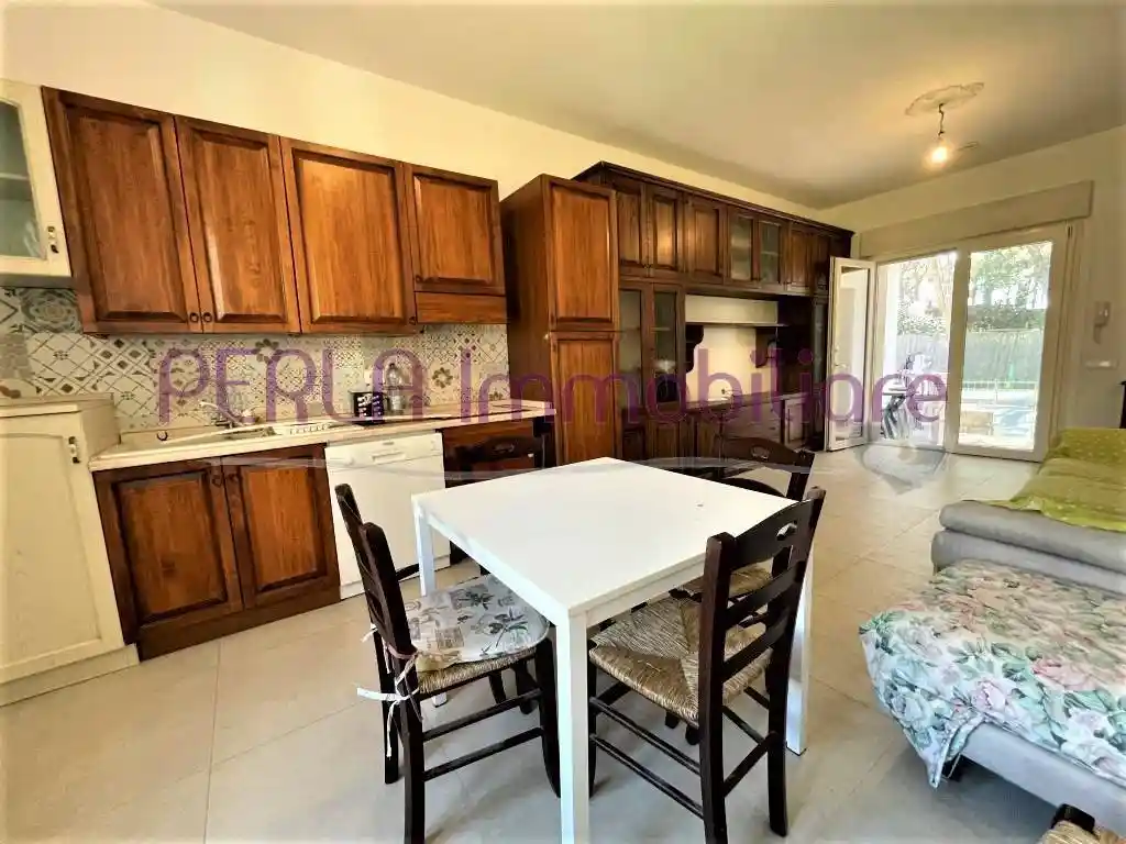 Villa in vendita a Follonica