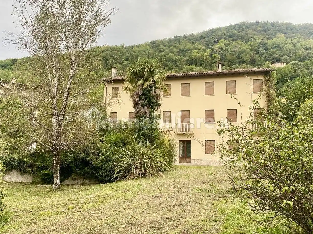 Villa in vendita a Valdobbiadene
