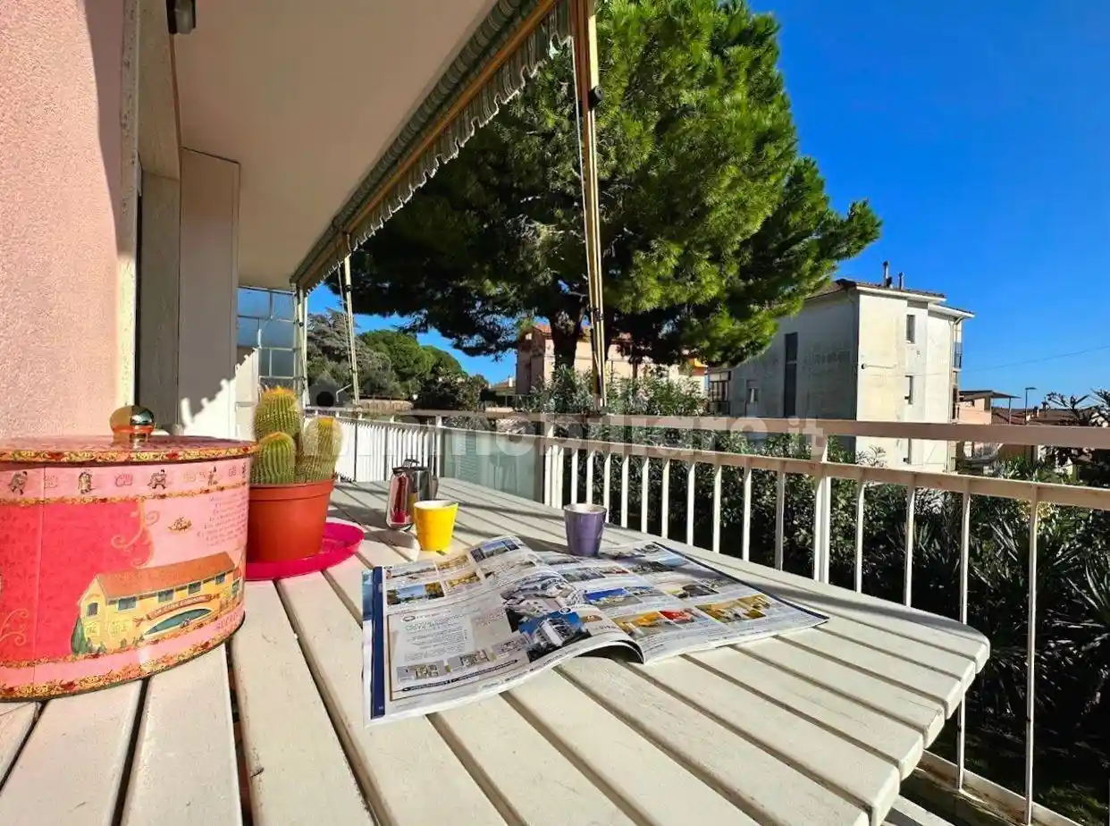 Appartamento in vendita a Pietra Ligure