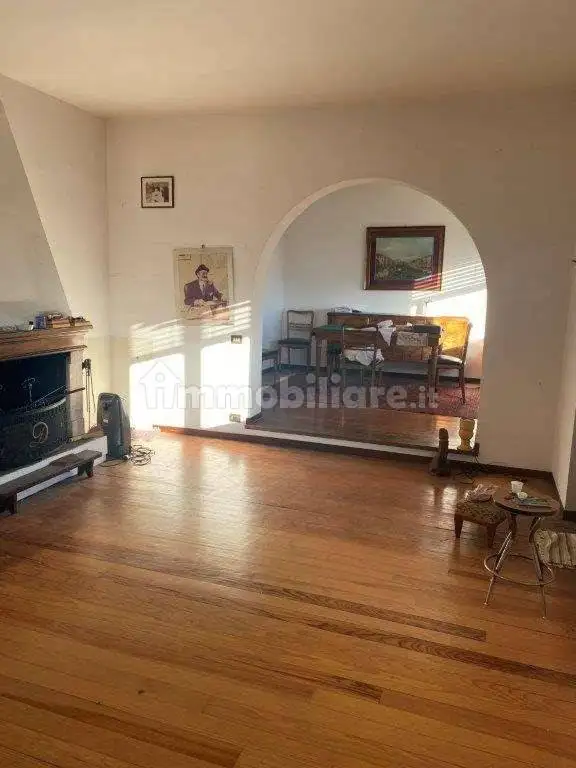 Villa unifamiliare via Volta, Cucciago - foto 2