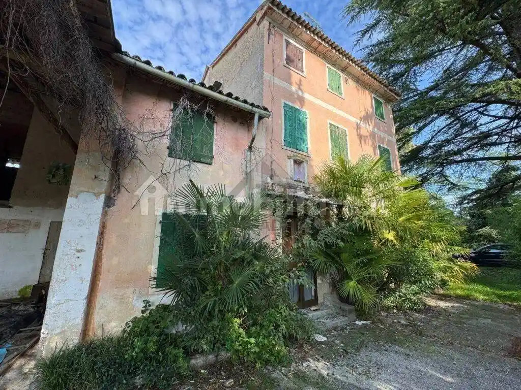 Rustico - Casale in vendita a San Zenone degli Ezzelini