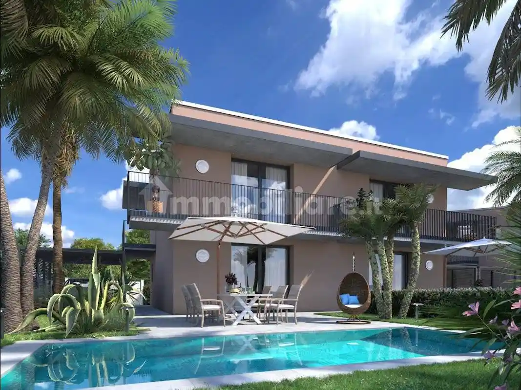 Villa in vendita a San Felice del Benaco