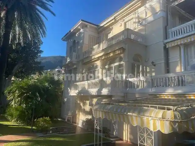 Appartamento in vendita a Ospedaletti