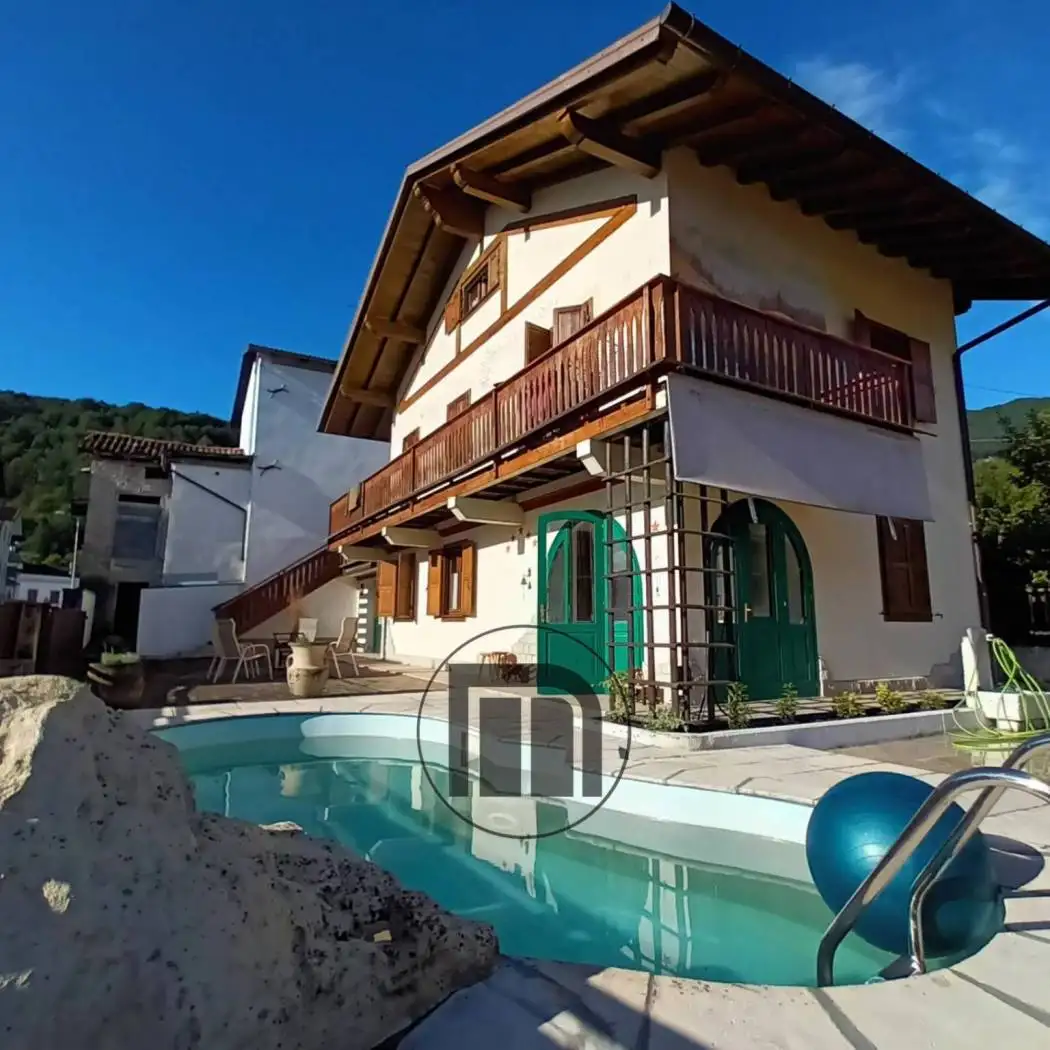 Villa unifamiliare, ottimo stato, 248 m², Ampezzo - foto 3