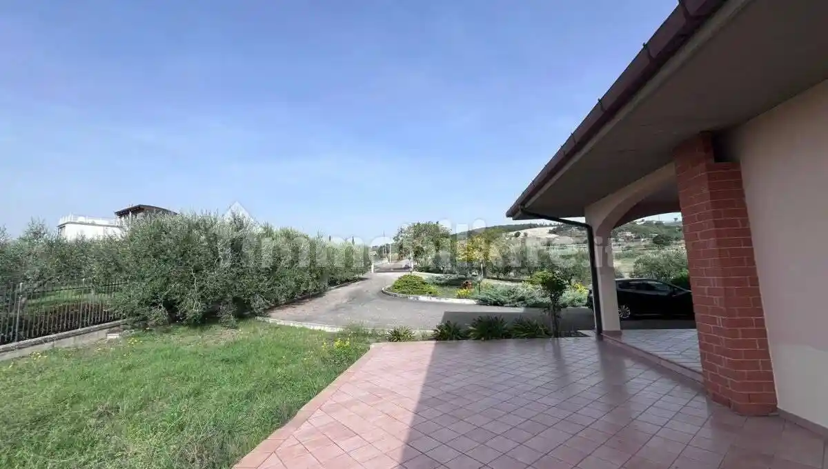 Villa unifamiliare Contrada Lammia, Torre San Giovanni, Francavilla, Benevento - foto 5