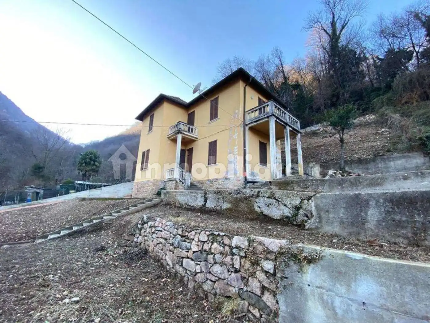 Villa unifamiliare, buono stato, 162 m², Brusimpiano - foto 3