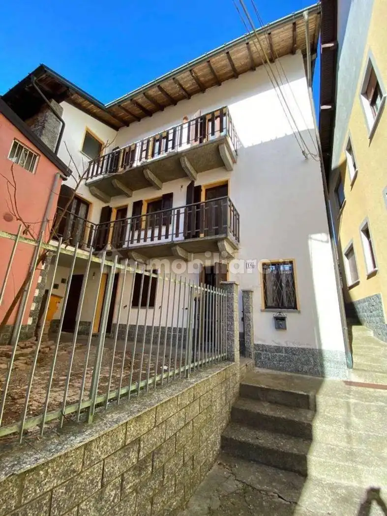 Villa unifamiliare, buono stato, 120 m², Cugliate-Fabiasco - foto 2