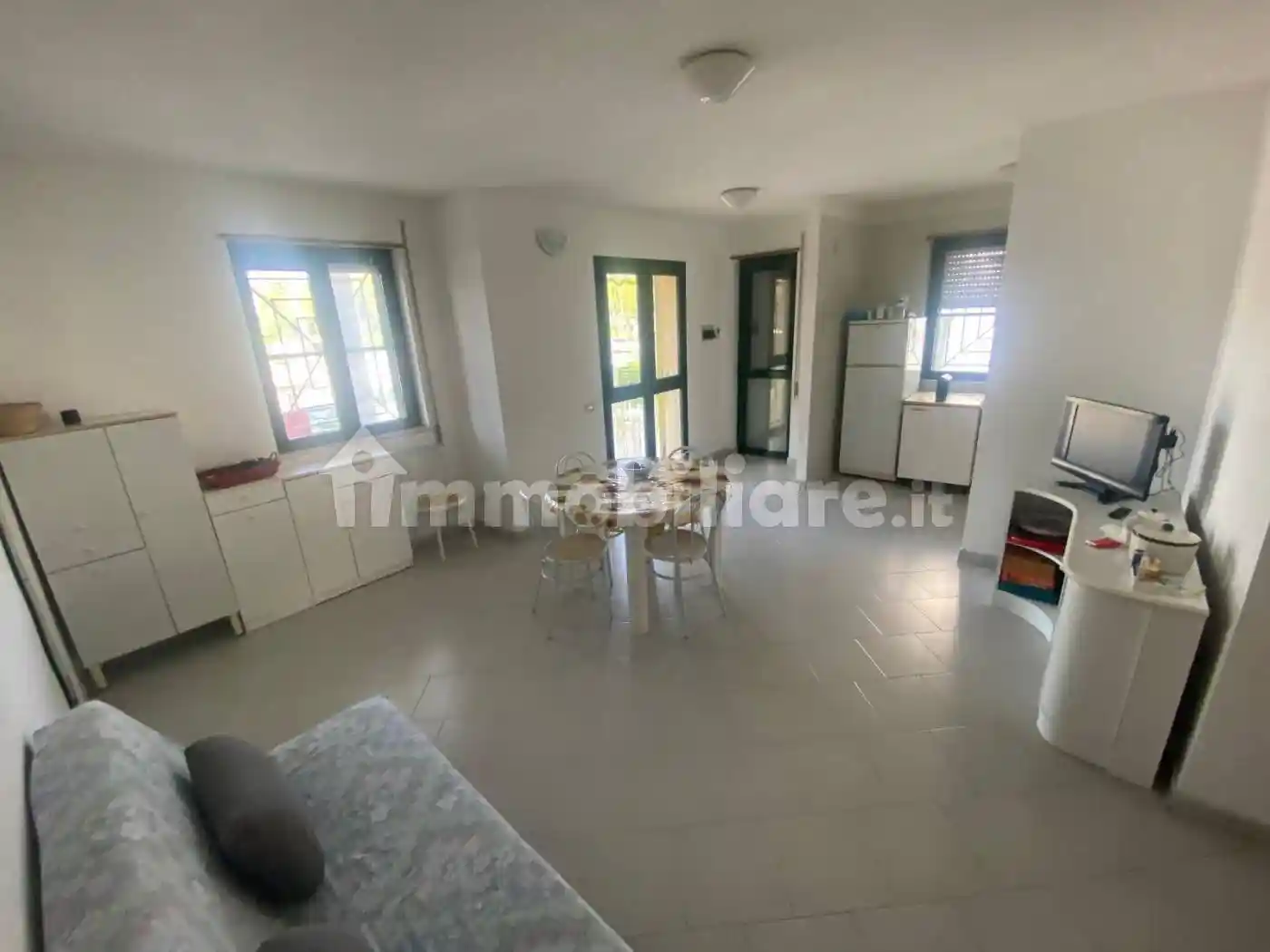 Appartamento in villa viale Olimpia 22, Metaponto Lido, Bernalda - foto 2