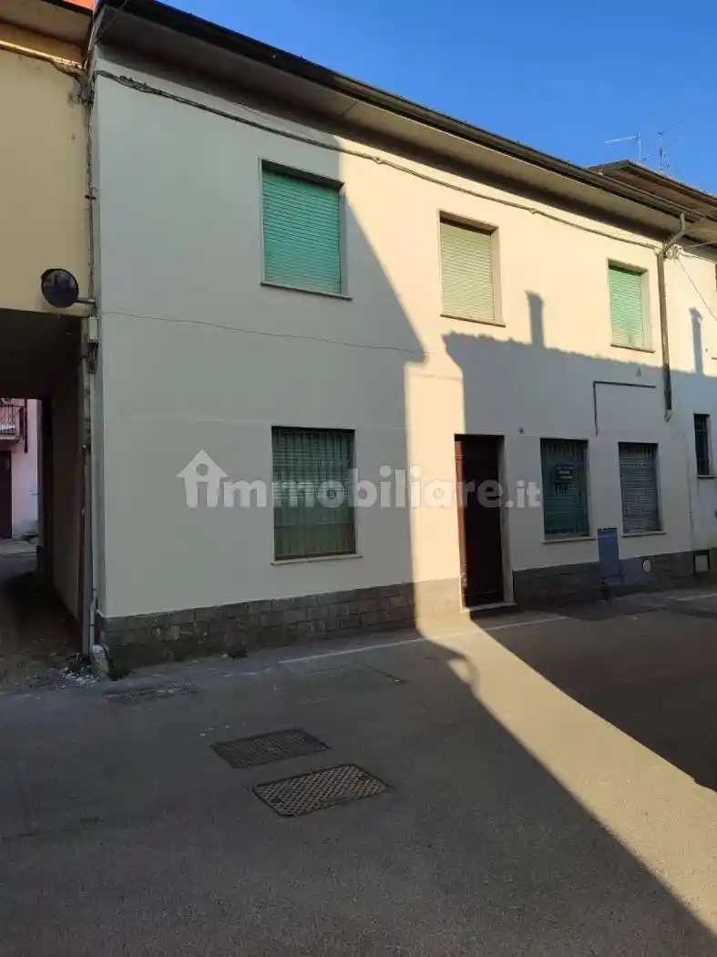 Appartamento in vendita a Miradolo Terme