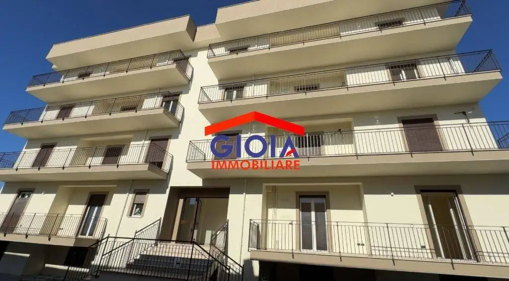 Appartamento in vendita a Mondragone