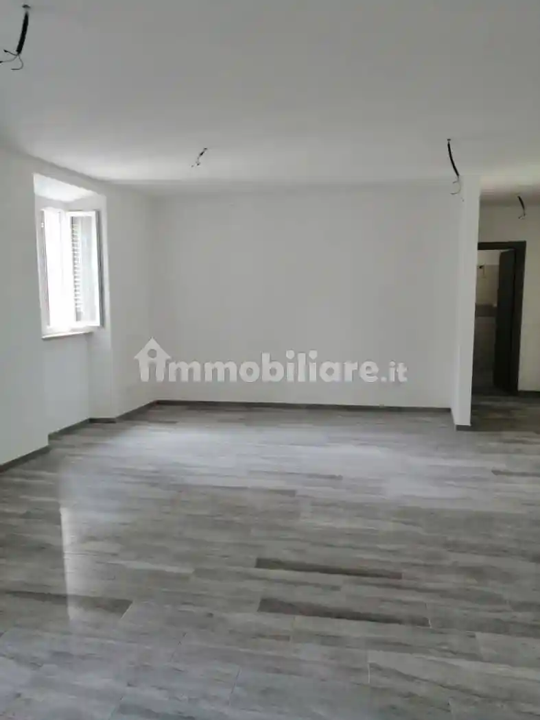 Trilocale via Valeria, Centro, Carsoli - foto 4