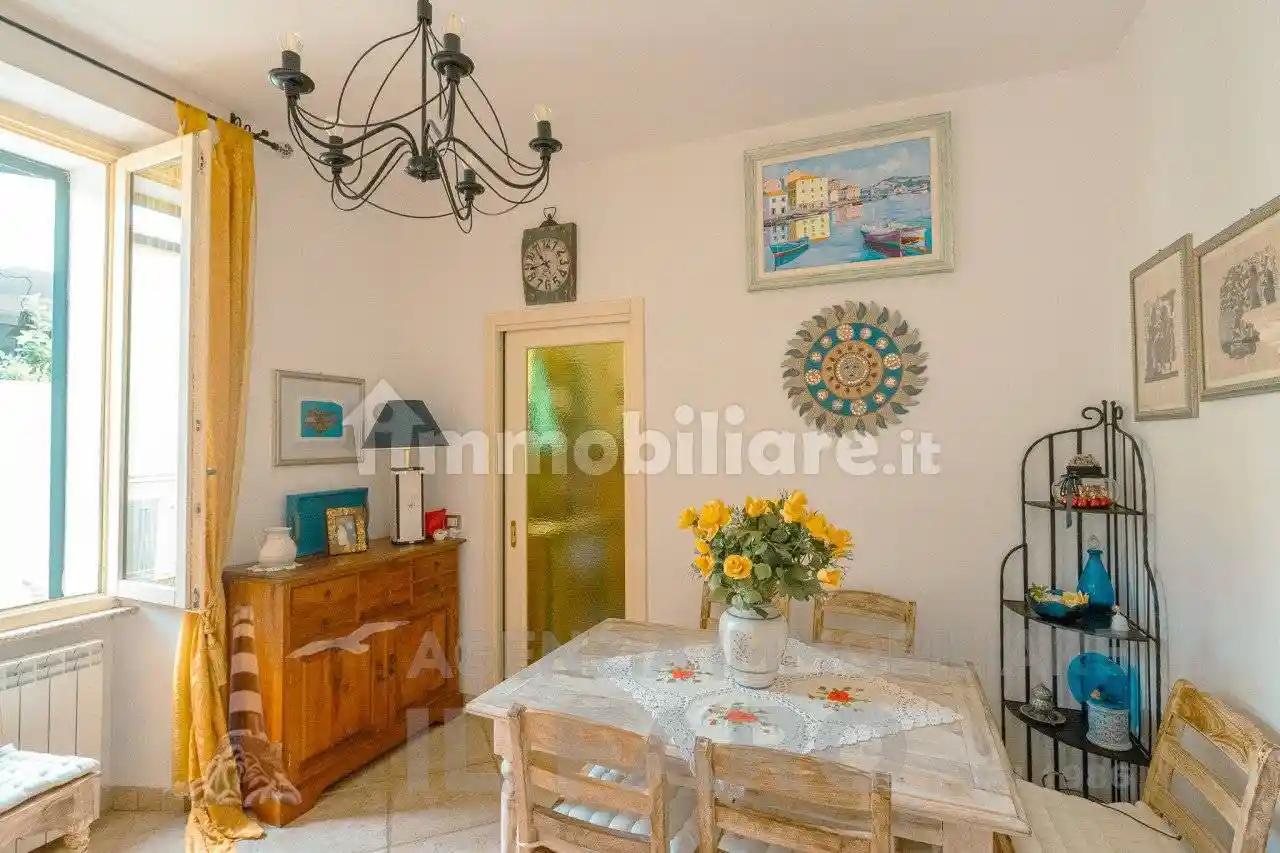 Villa in vendita a La Maddalena