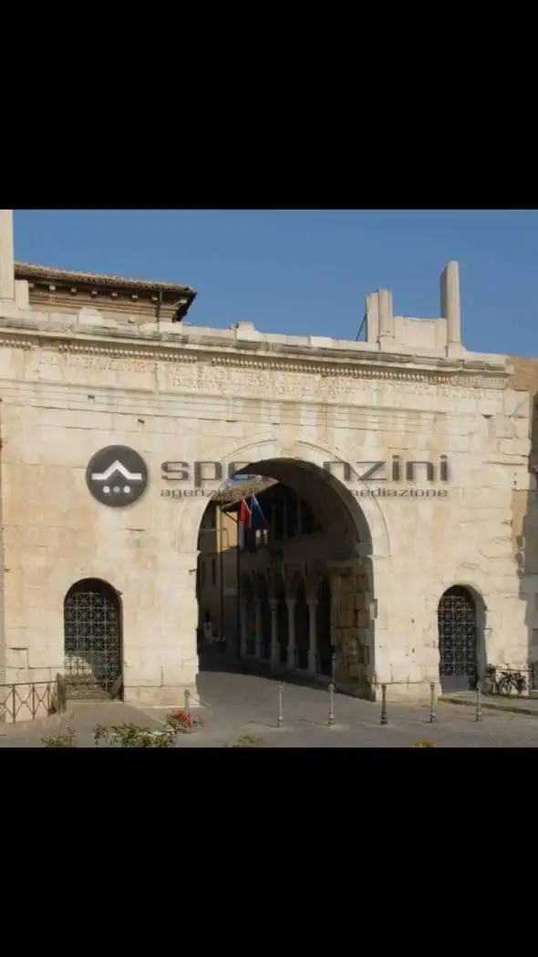 Villa in vendita a Fano