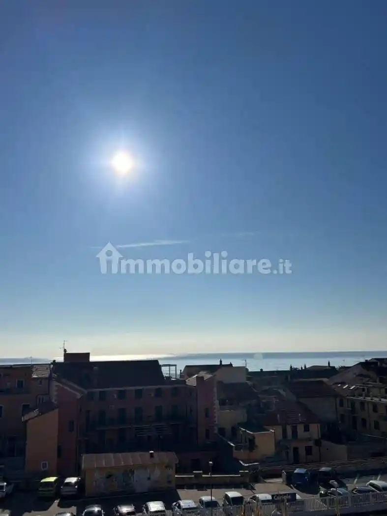 Appartamento in vendita a Ceriale