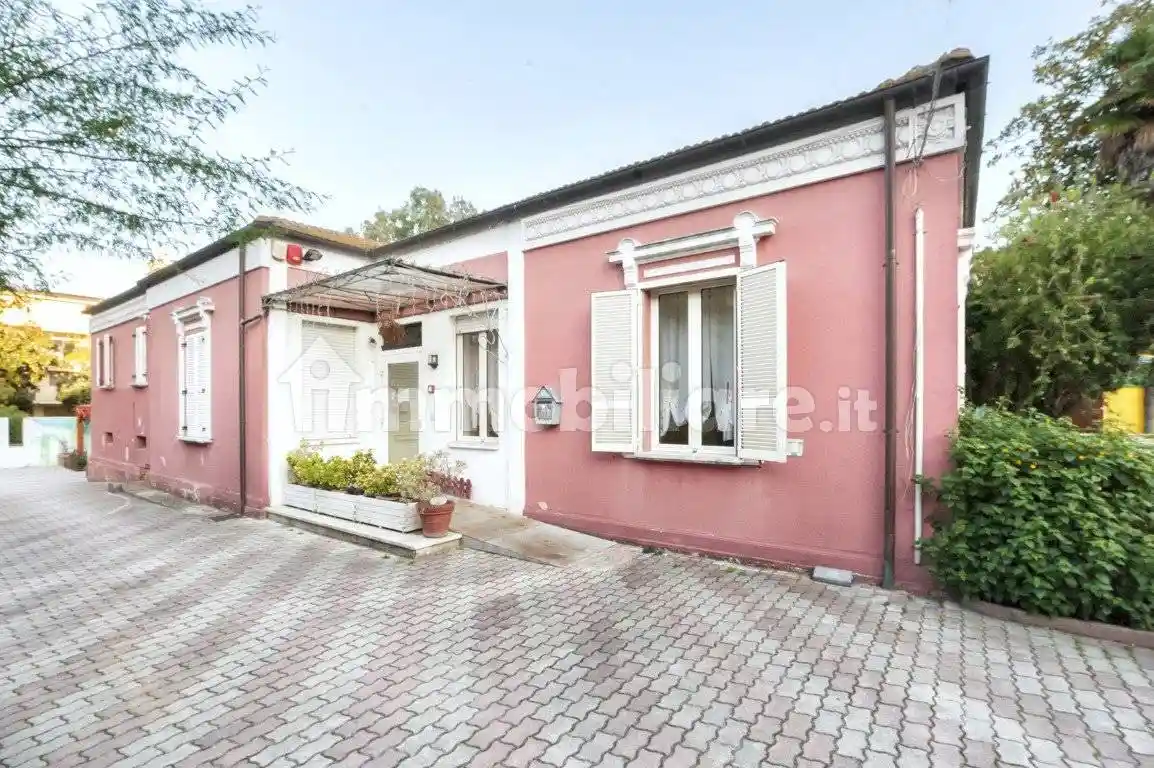 Villa unifamiliare, buono stato, 550 m², Porta Nuova, Pescara - foto 3