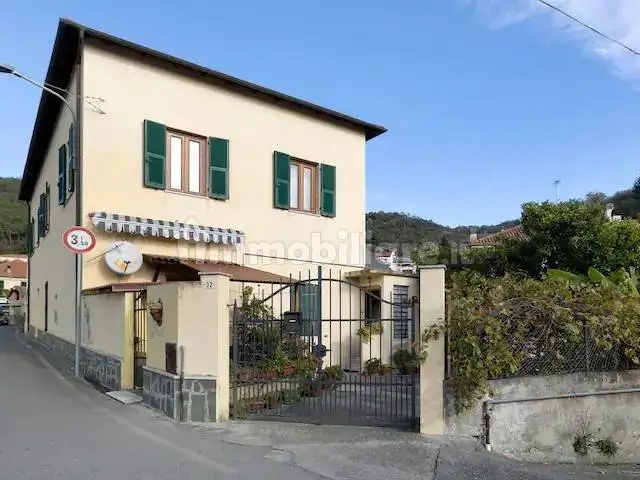 Villa in vendita a Loano