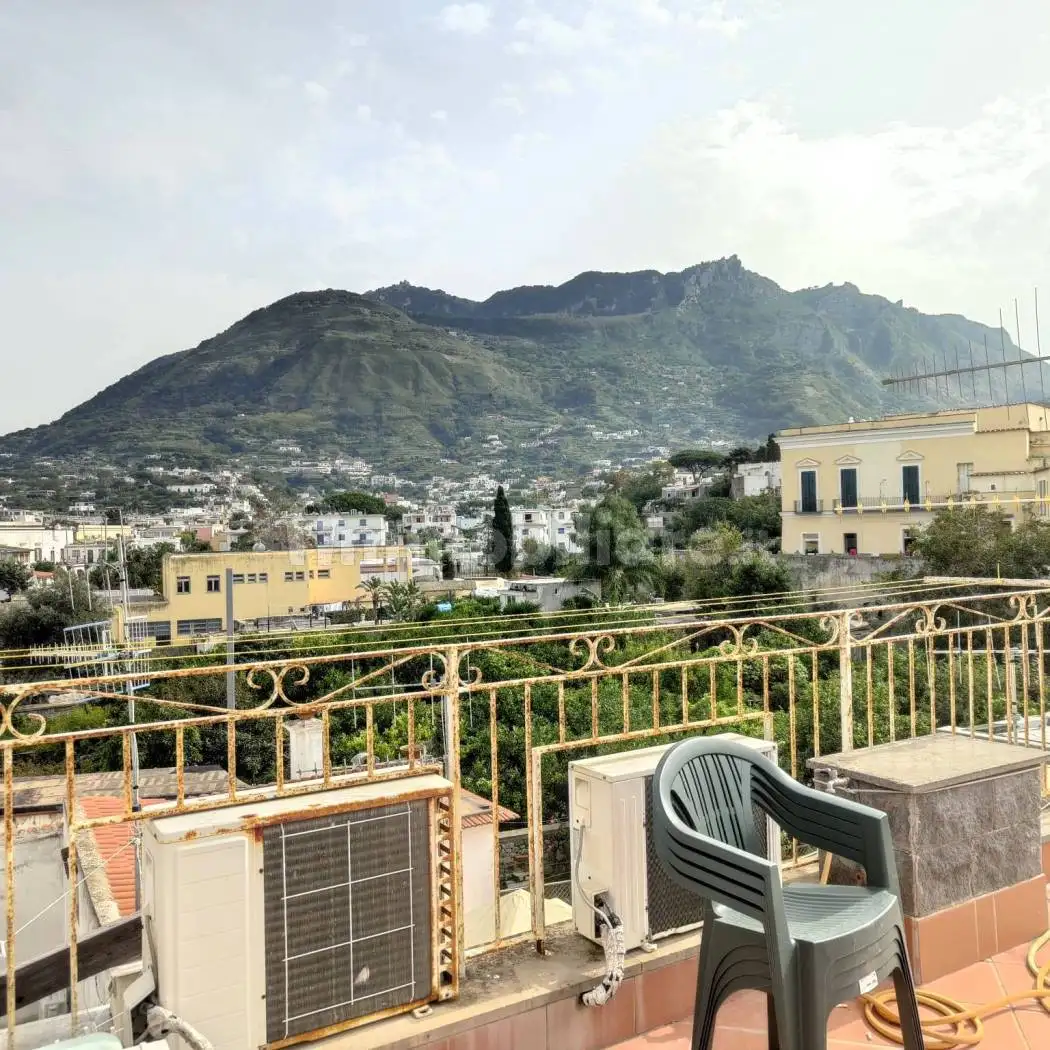 Appartamento in vendita a Forio