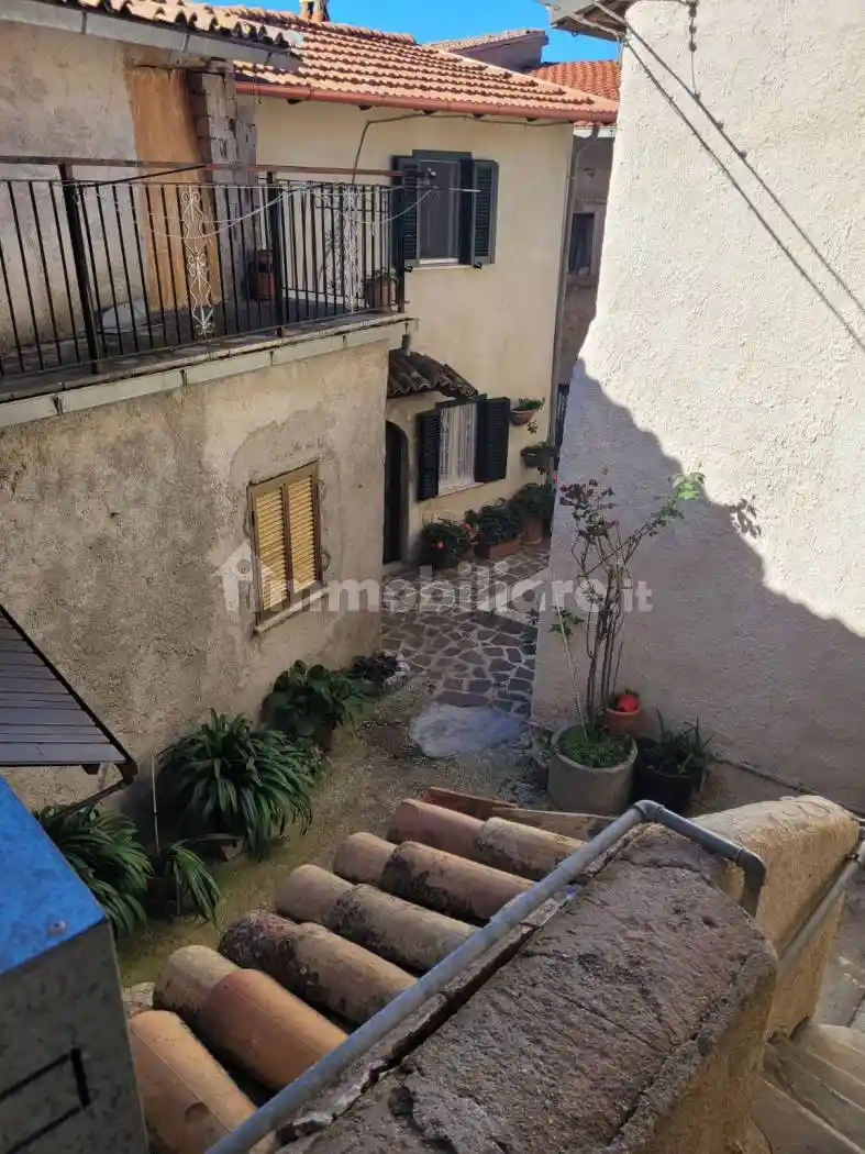 Trilocale via Castello 8, Poggio Filippo, Tagliacozzo - foto 5