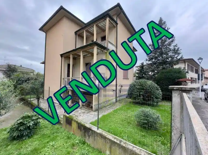 Villa in vendita a Soresina