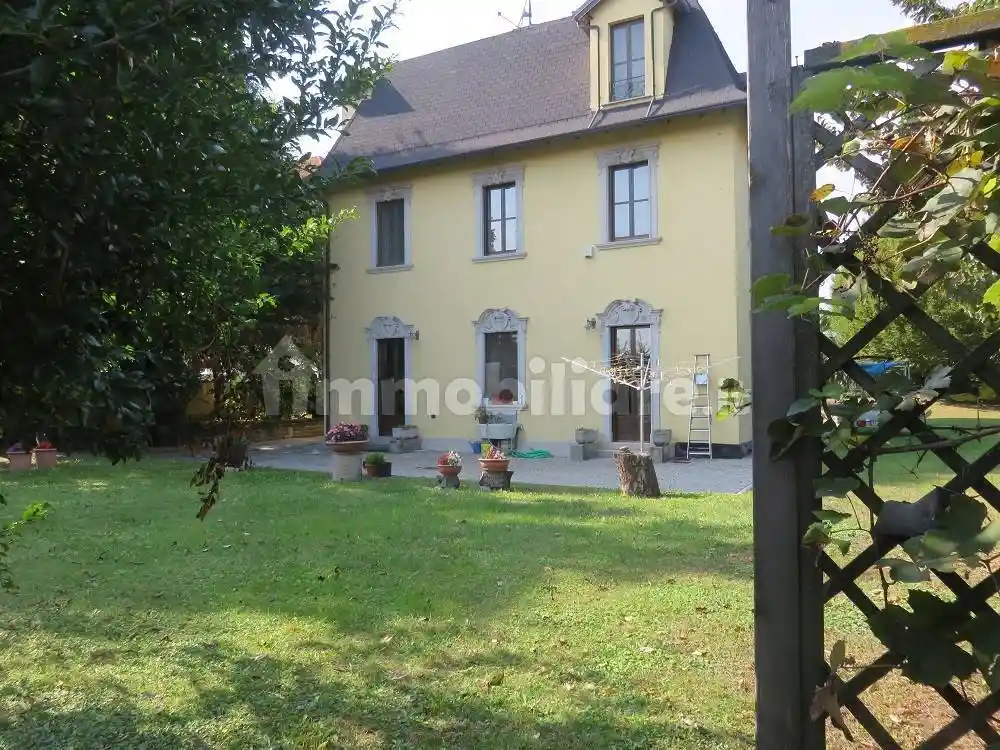 Villa unifamiliare, ottimo stato, 450 m², Centro, Cernusco Lombardone - foto 3