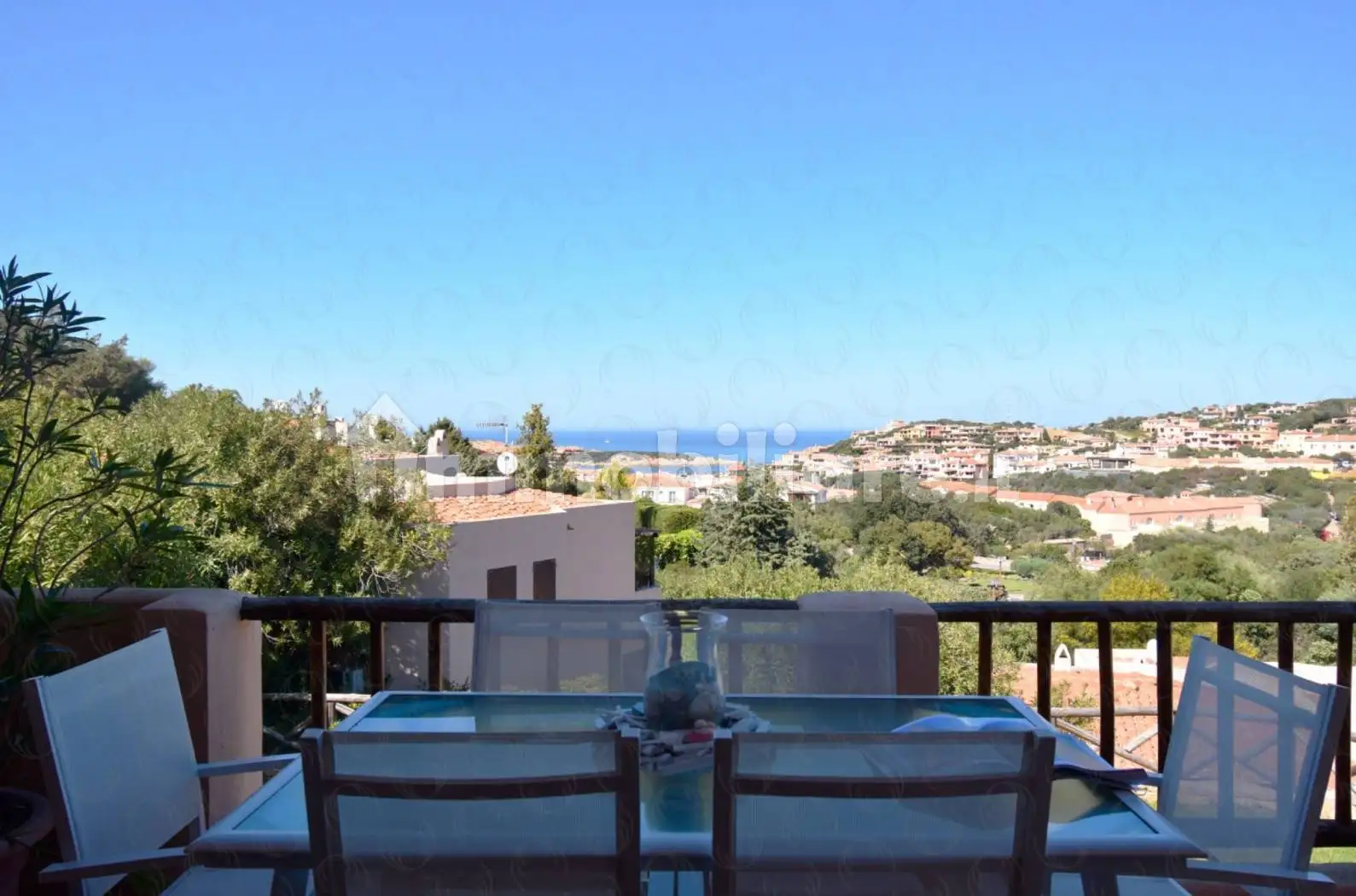 Villetta a schiera in vendita a Arzachena