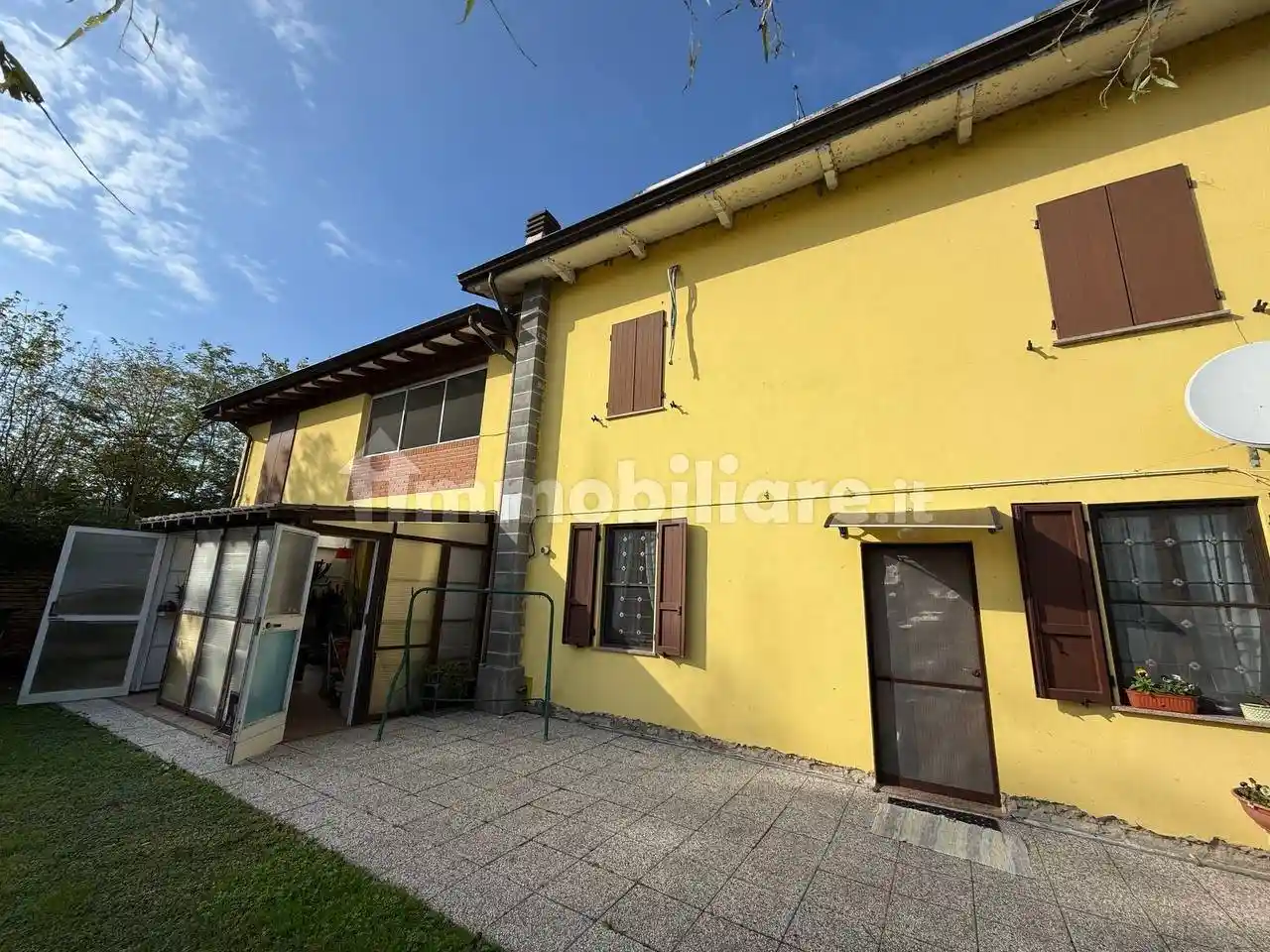 Villa in vendita a Caorso