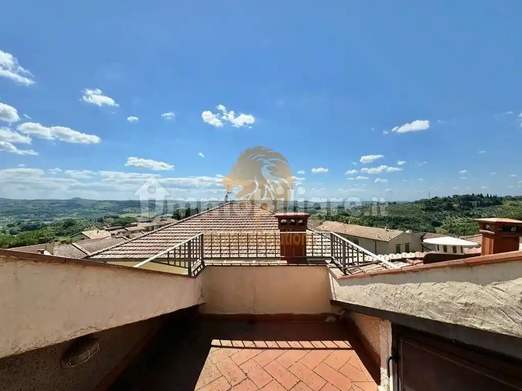 Appartamento in vendita a San Casciano in Val di Pesa