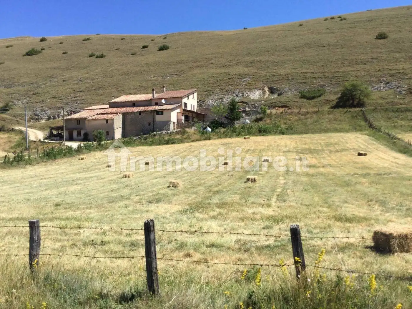 Rustico - Casale in vendita a Cagnano Amiterno