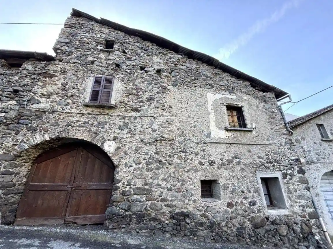 Casa indipendente in vendita a Sondalo