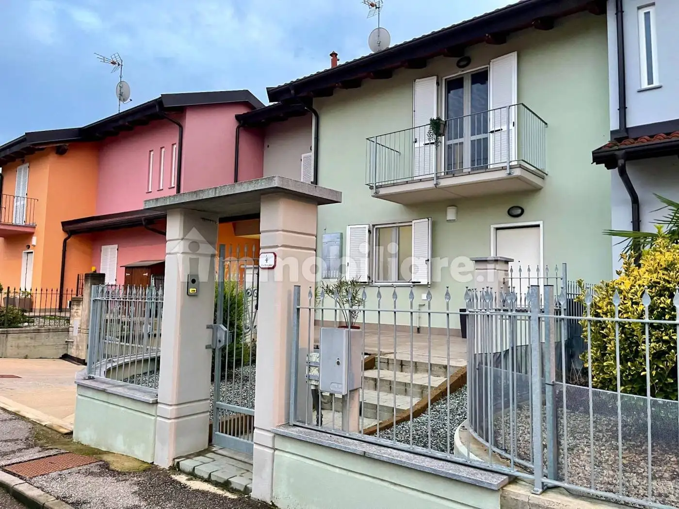 Villa in vendita a Cavallerleone