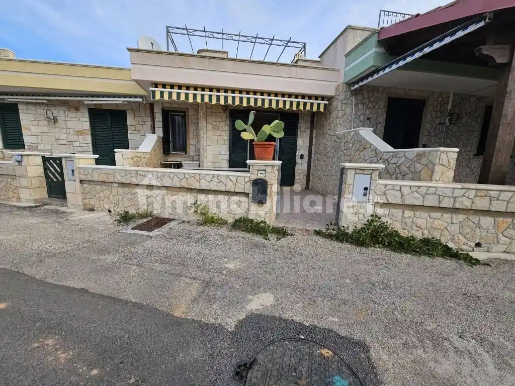 Casa indipendente in vendita a Morciano di Leuca