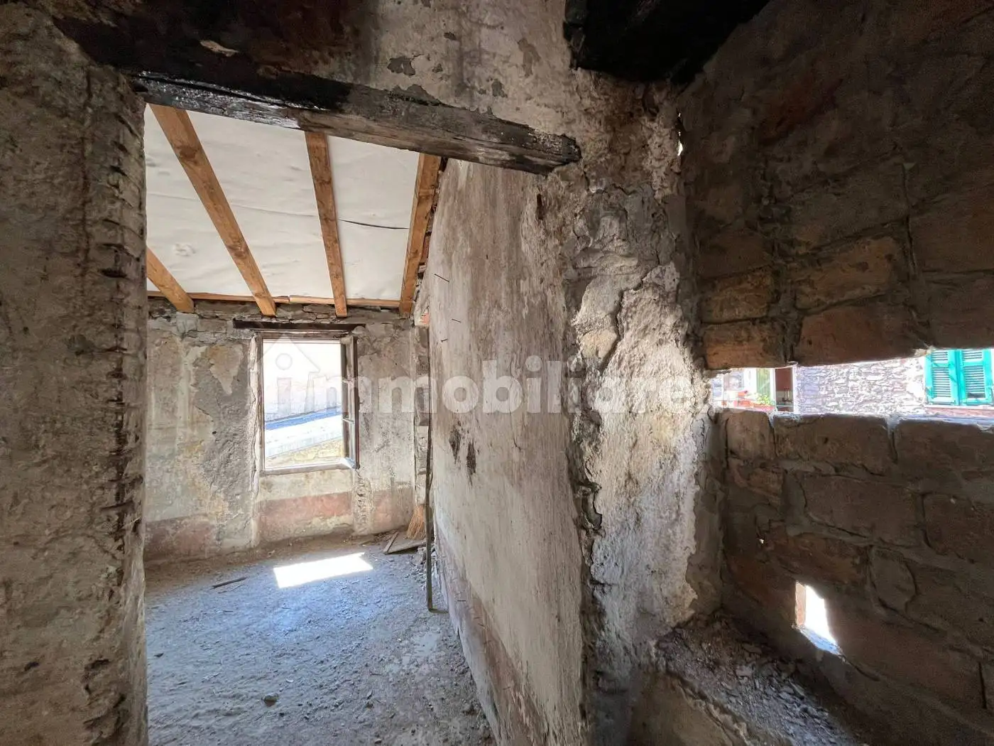 Trilocale via Alessandro Manzoni 18, Centro, Badalucco - foto 5