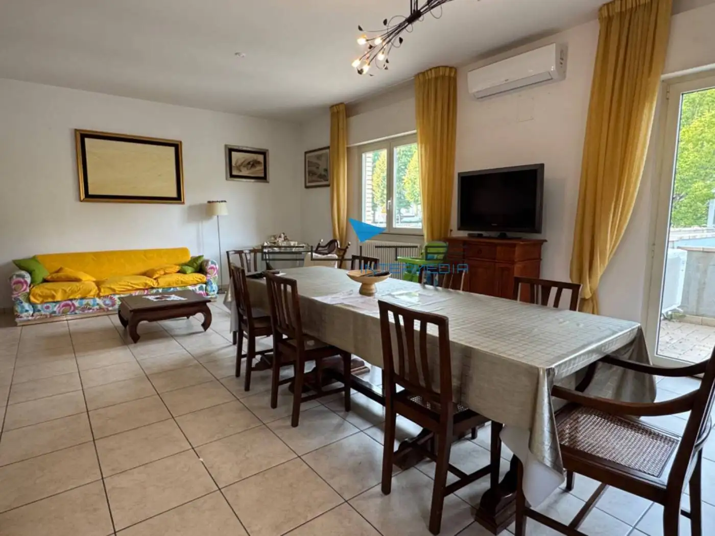 Appartamento in affitto a Loreto Aprutino