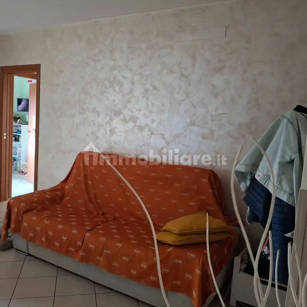 Trilocale via Francesco Paolo Tosti 13, Sambuceto, San Giovanni Teatino - foto 3