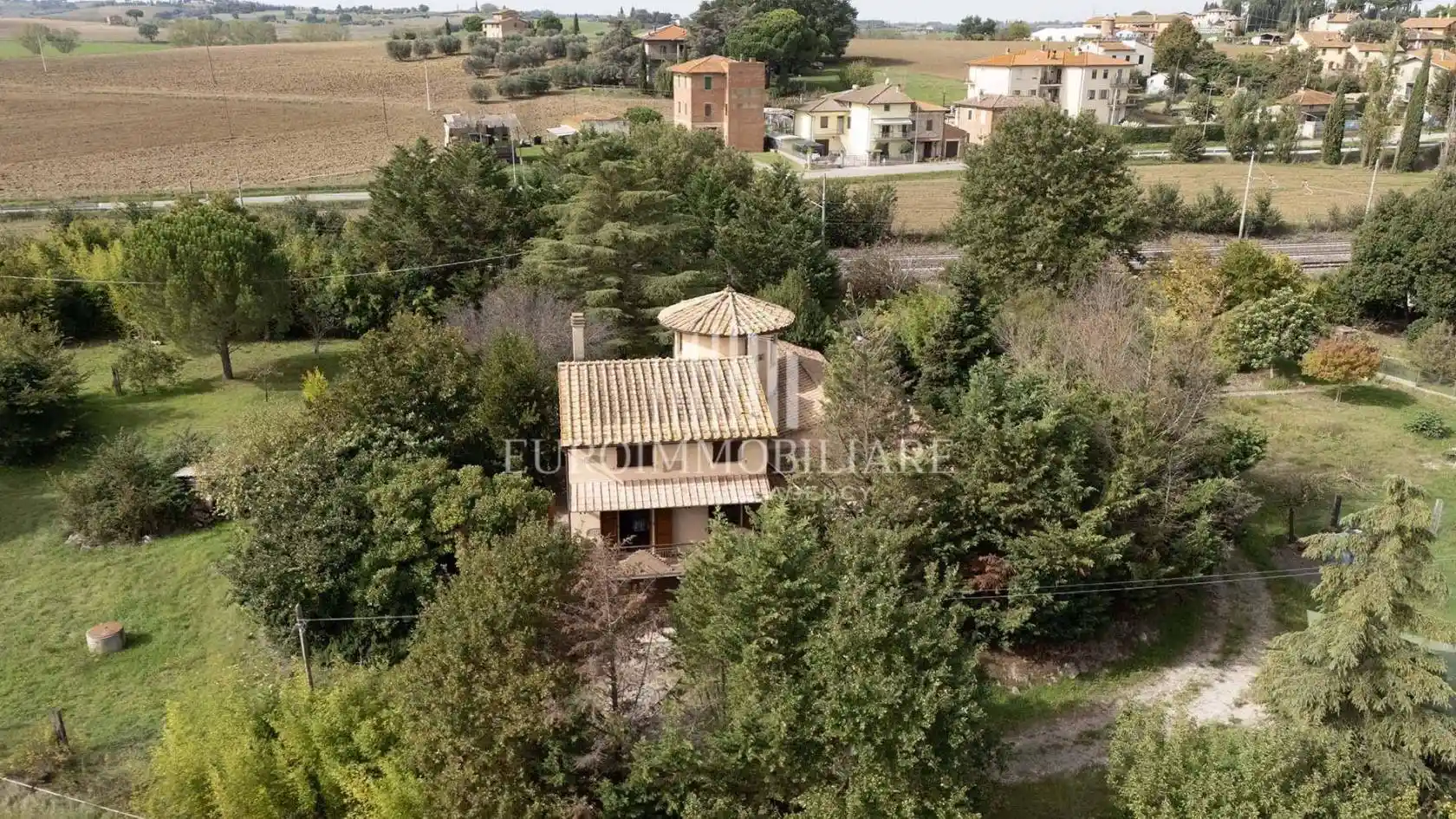 Villa unifamiliare Bv.Panicale Scalo, Muffa, Castiglione del Lago - foto 4