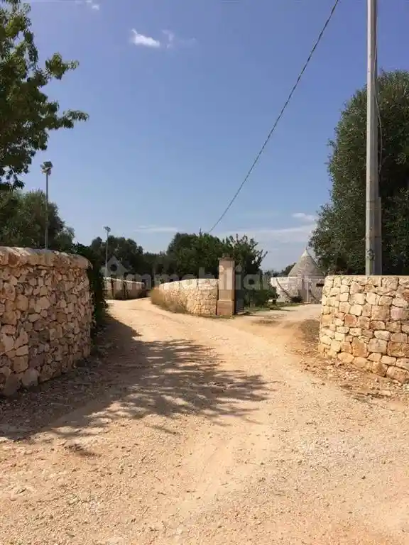 Trullo Contrada Cervarolo, Campanile, Fumarola, Cavalleriza, Ostuni - foto 3