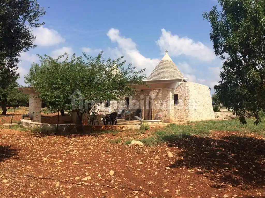 Trullo Contrada Cervarolo, Campanile, Fumarola, Cavalleriza, Ostuni - foto 4